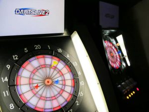 ダーツ投げ放題